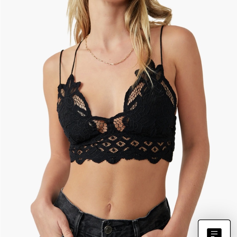 Free People Black Adella Bralette Size Small Crochet Lace Plunge Neck Bra
